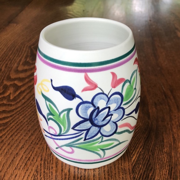 Poole Pottery Traditional Ware Floral Vase BN ~ vintage - Picture 3 of 7